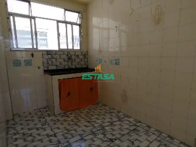 Apartamento 2 quartos e 1 banheiro, à venda, no bairro Olaria em Rio de Janeiro