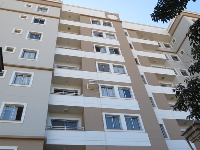 Apartamento com 82m² 3 quartos e 2 banheiros, à venda, no bairro Parque Jamaica em Londrina