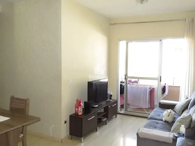 Apartamento com 82m² 3 quartos e 2 banheiros, à venda, no bairro Parque Jamaica em Londrina