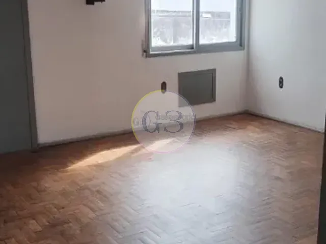 Apartamento 2 quartos e 1 banheiro, para alugar, no bairro Centro em Pelotas