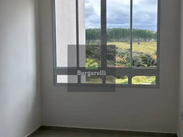 Apartamento 2 quartos e 1 banheiro, para alugar, no bairro Residencial Nova Era em Lavras