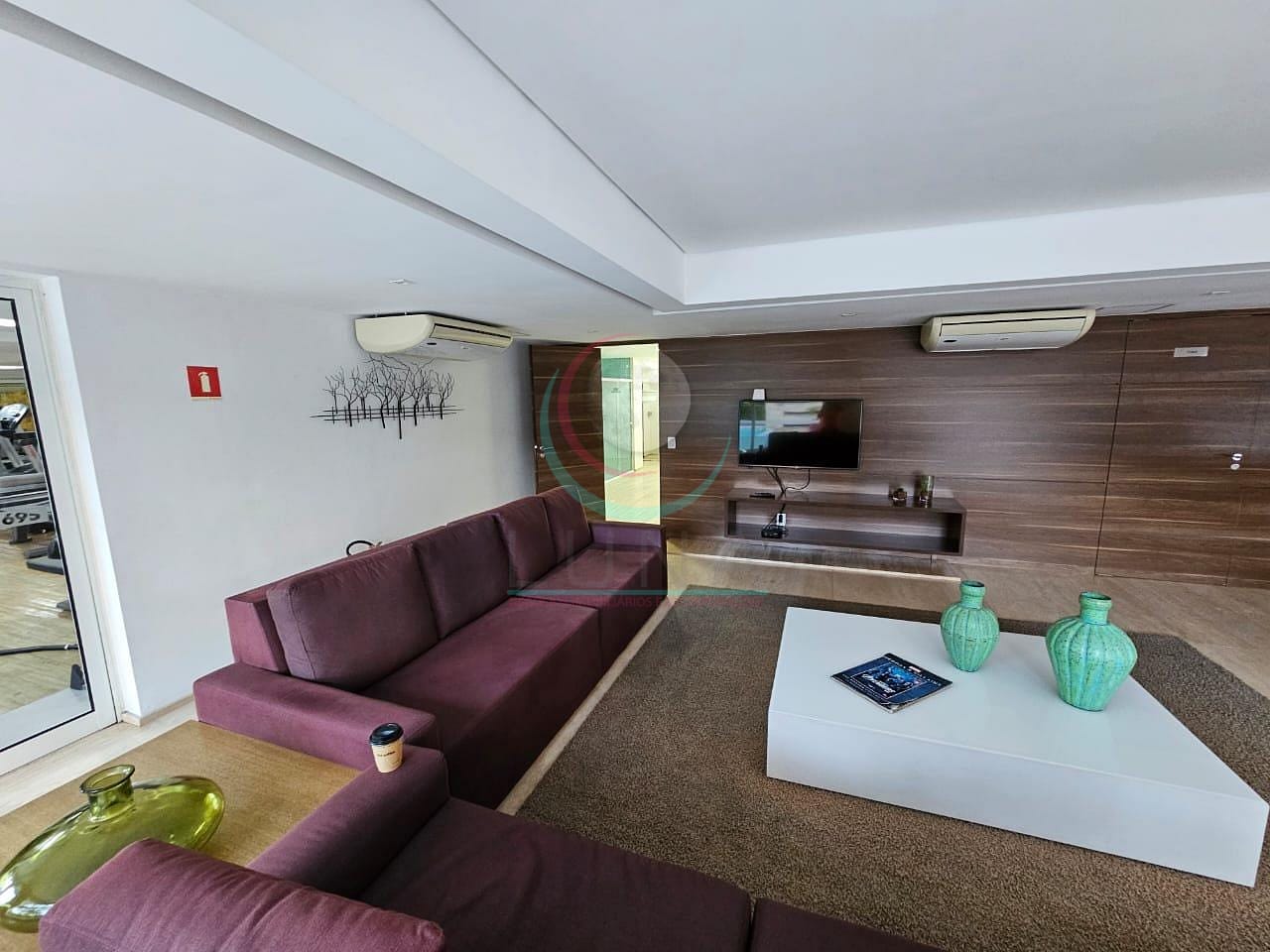 Apartamento à venda com 1 quarto, 93m² - Foto 32