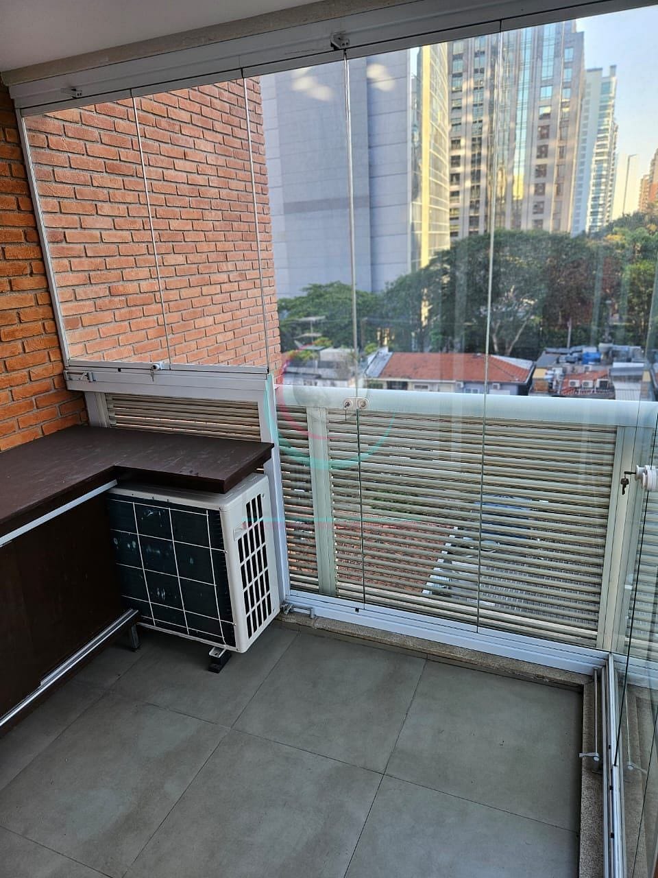 Apartamento à venda com 1 quarto, 93m² - Foto 9