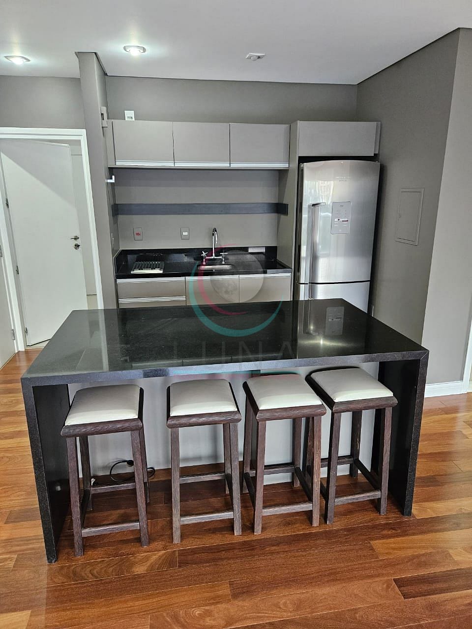 Apartamento à venda com 1 quarto, 93m² - Foto 12