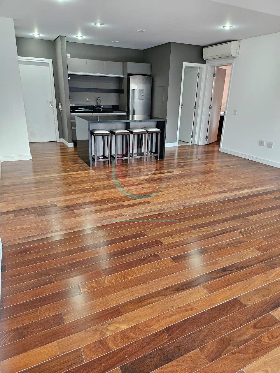 Apartamento à venda com 1 quarto, 93m² - Foto 18