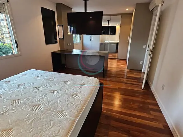 Apartamento 1 quarto e 2 banheiros, à venda, no bairro Itaim Bibi em São Paulo