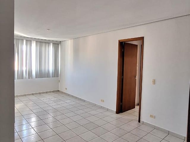 Foto do Apartamento - Apartamento para locação, Edifício São Paulo Towers,Centro, Londrina, PR | Imobiliária Natal LTDA