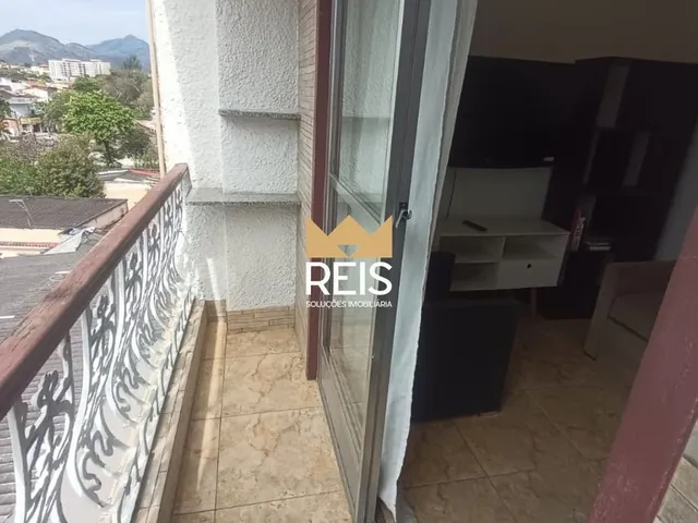 Apartamento 2 quartos e 1 banheiro, à venda ou para alugar, no bairro Campo Grande em Rio de Janeiro