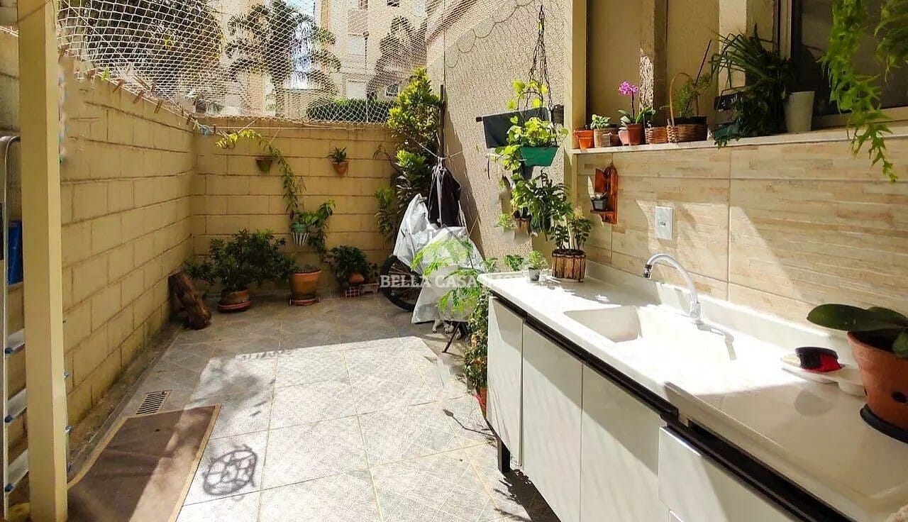 Apartamento à venda com 2 quartos, 50m² - Foto 12