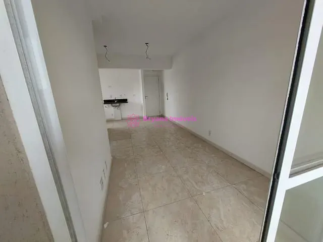 Apartamento com 56m² 2 quartos e 2 banheiros, à venda, no bairro Vila Tibiriçá em Santo André