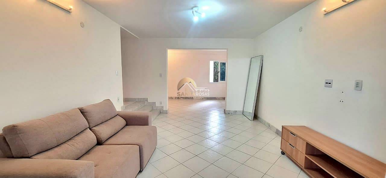 Apartamento para alugar com 3 quartos, 150m² - Foto 1