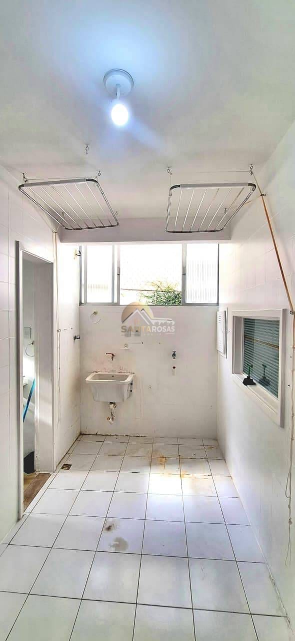 Apartamento para alugar com 3 quartos, 150m² - Foto 13