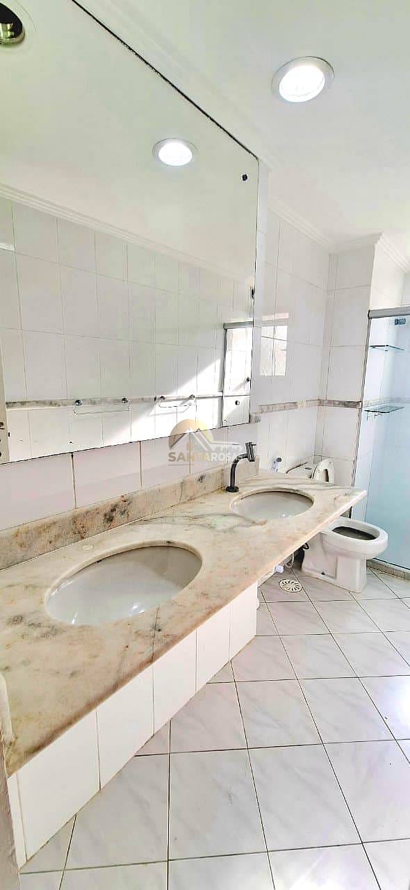 Apartamento para alugar com 3 quartos, 150m² - Foto 19