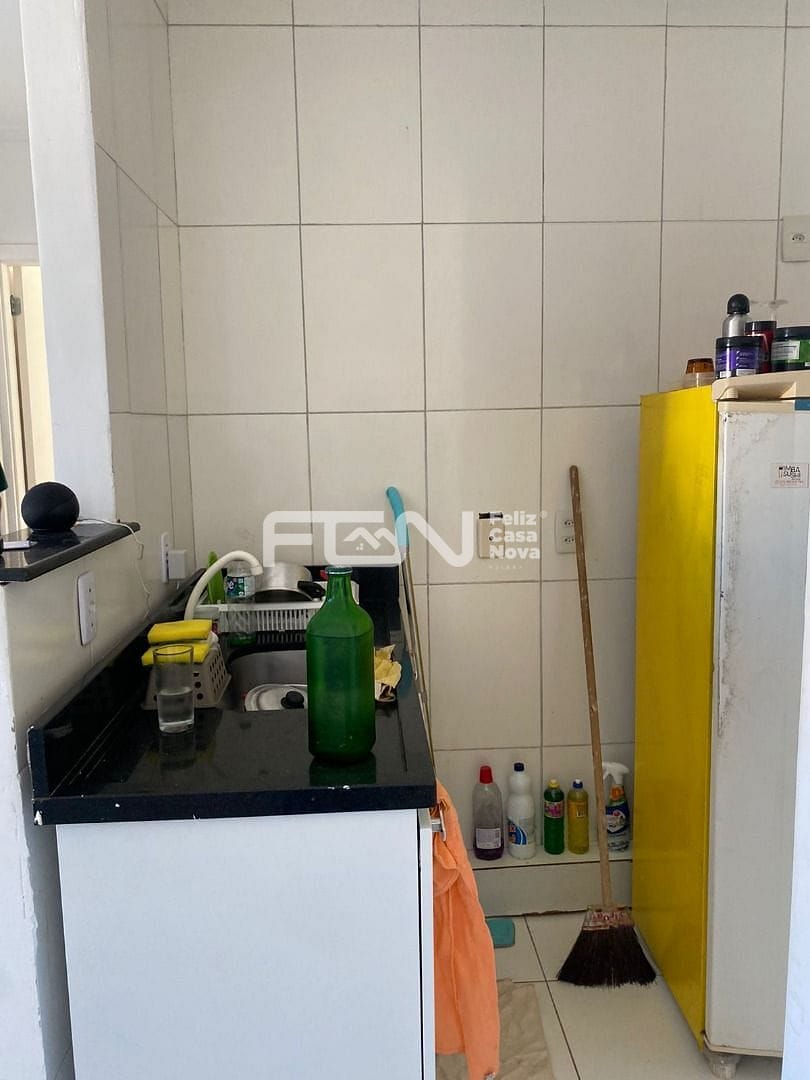 Apartamento à venda com 2 quartos, 10m² - Foto 4