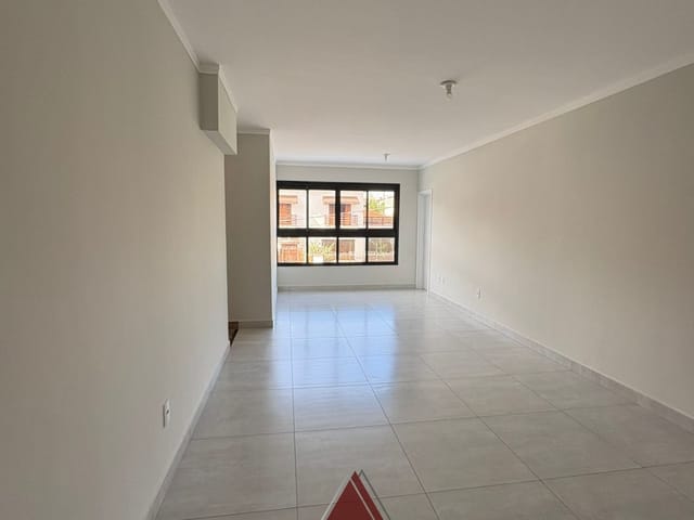 Apartamento 3 quartos e 2 banheiros, à venda, no bairro Residencial Paraíso em Franca