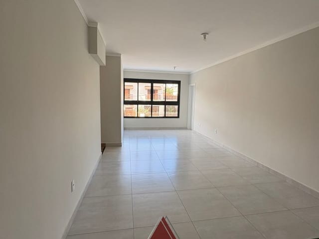 Apartamento 3 quartos e 2 banheiros, à venda, no bairro Residencial Paraíso em Franca