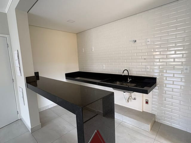 Apartamento 3 quartos e 2 banheiros, à venda, no bairro Residencial Paraíso em Franca