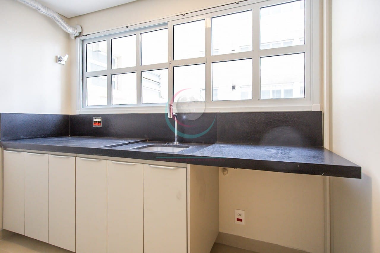 Apartamento para alugar com 2 quartos, 127m² - Foto 9