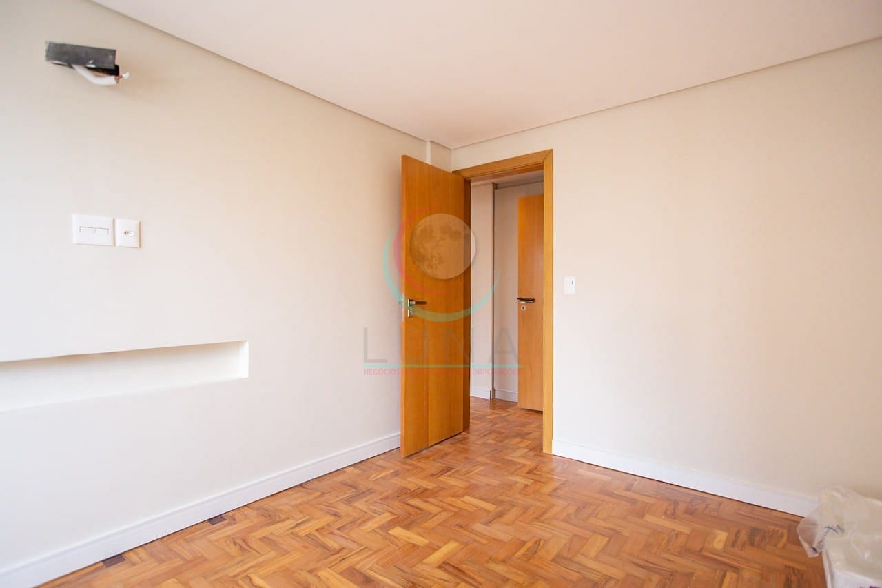 Apartamento para alugar com 2 quartos, 127m² - Foto 14
