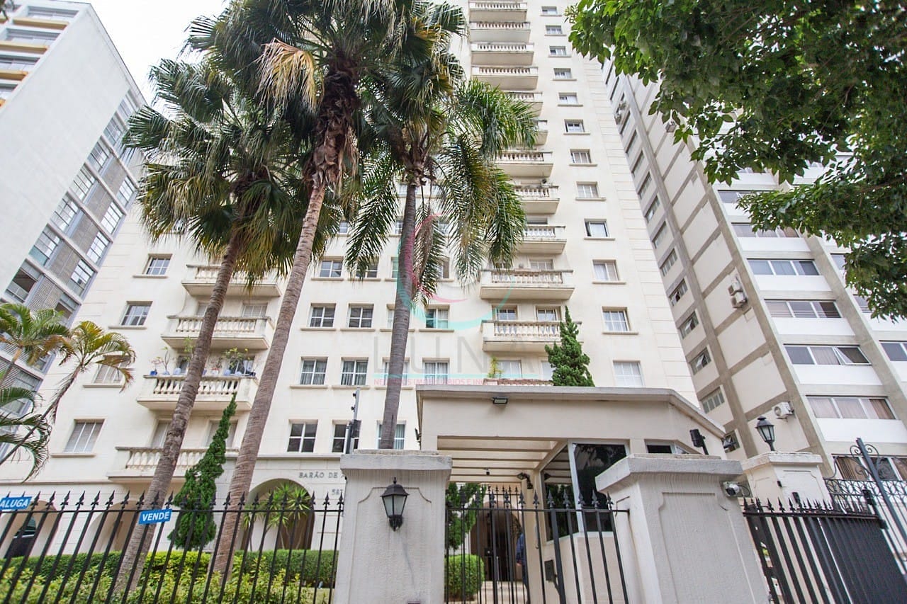 Apartamento para alugar com 2 quartos, 127m² - Foto 21