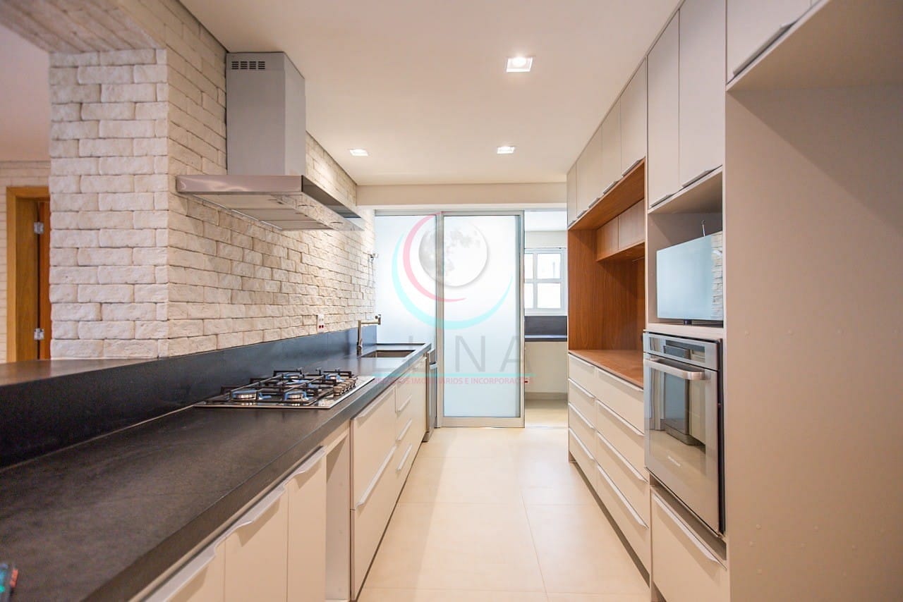 Apartamento para alugar com 2 quartos, 127m² - Foto 4