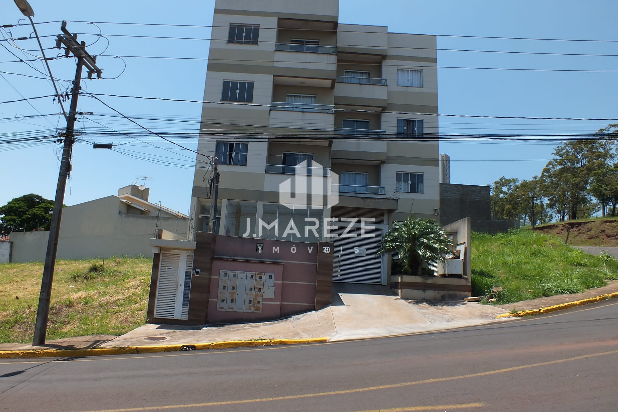 Apartamento à venda com 2 quartos, 70m² - Foto 6