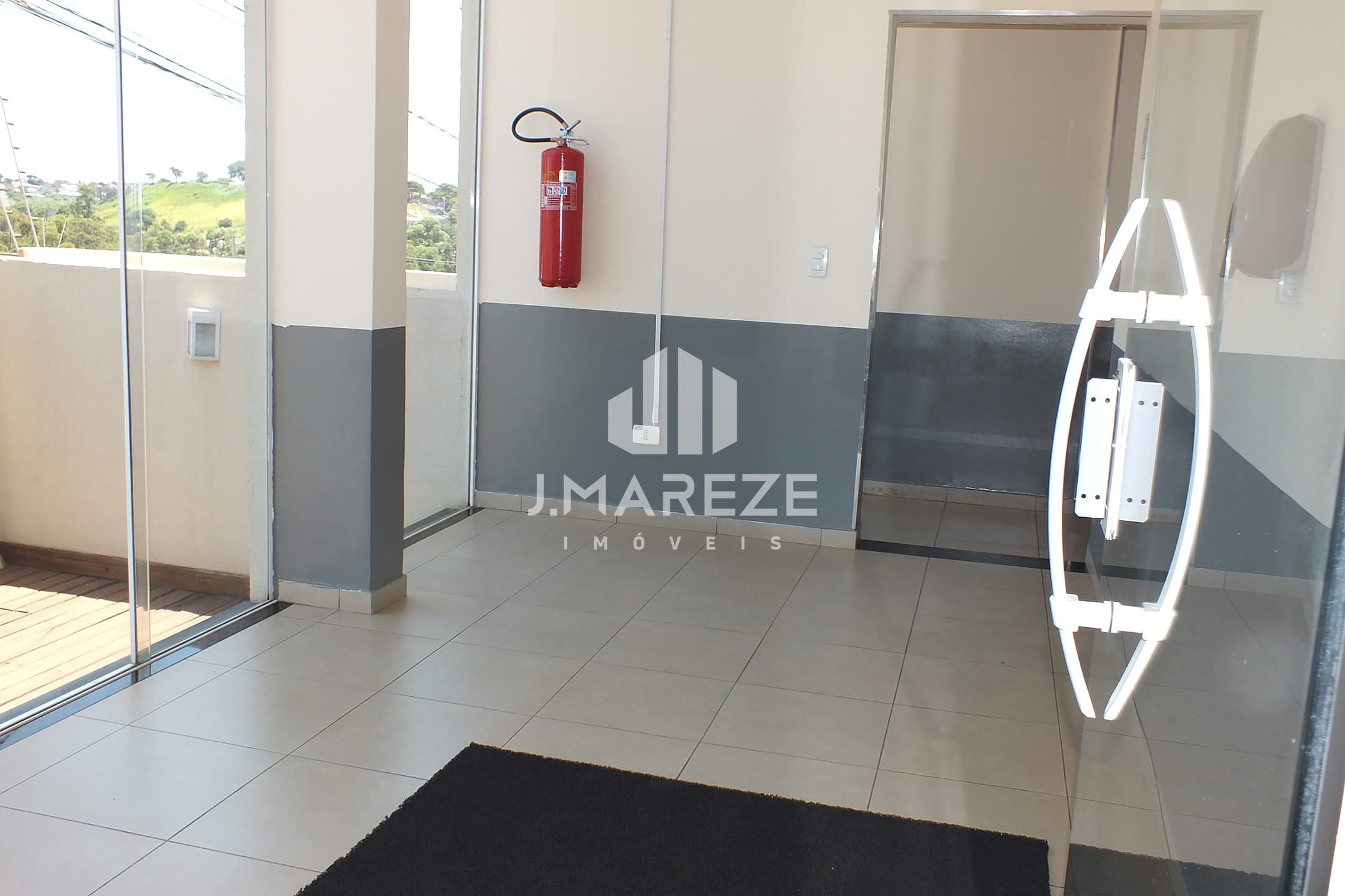 Apartamento à venda com 2 quartos, 70m² - Foto 8
