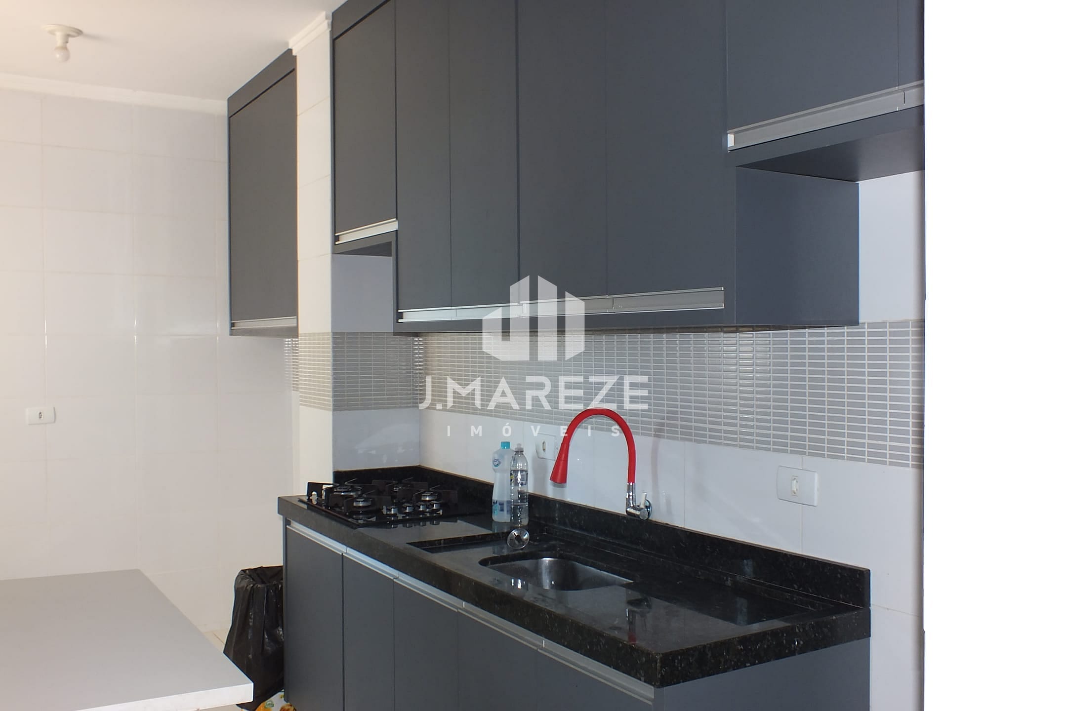 Apartamento à venda com 2 quartos, 70m² - Foto 12