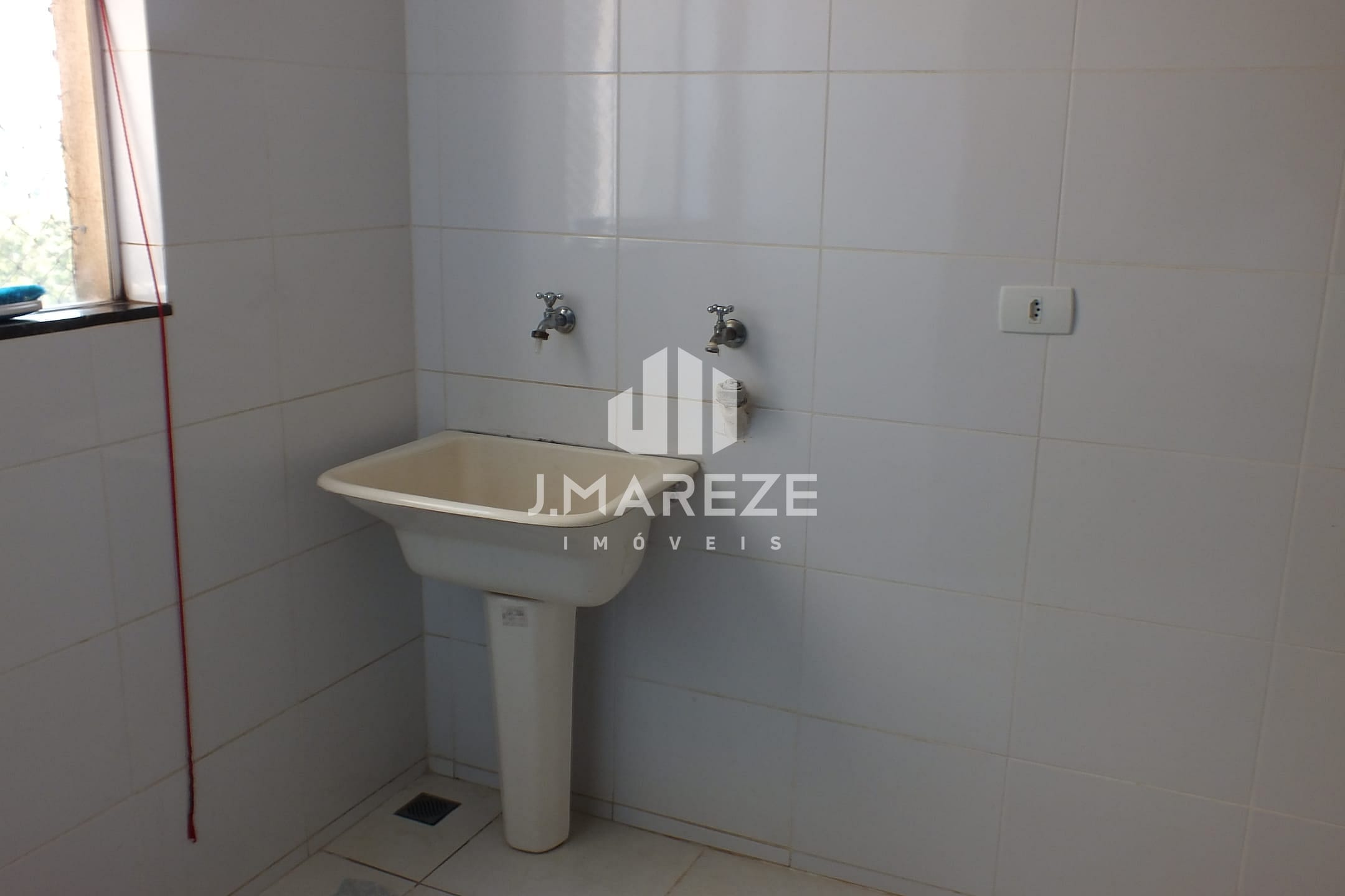 Apartamento à venda com 2 quartos, 70m² - Foto 13