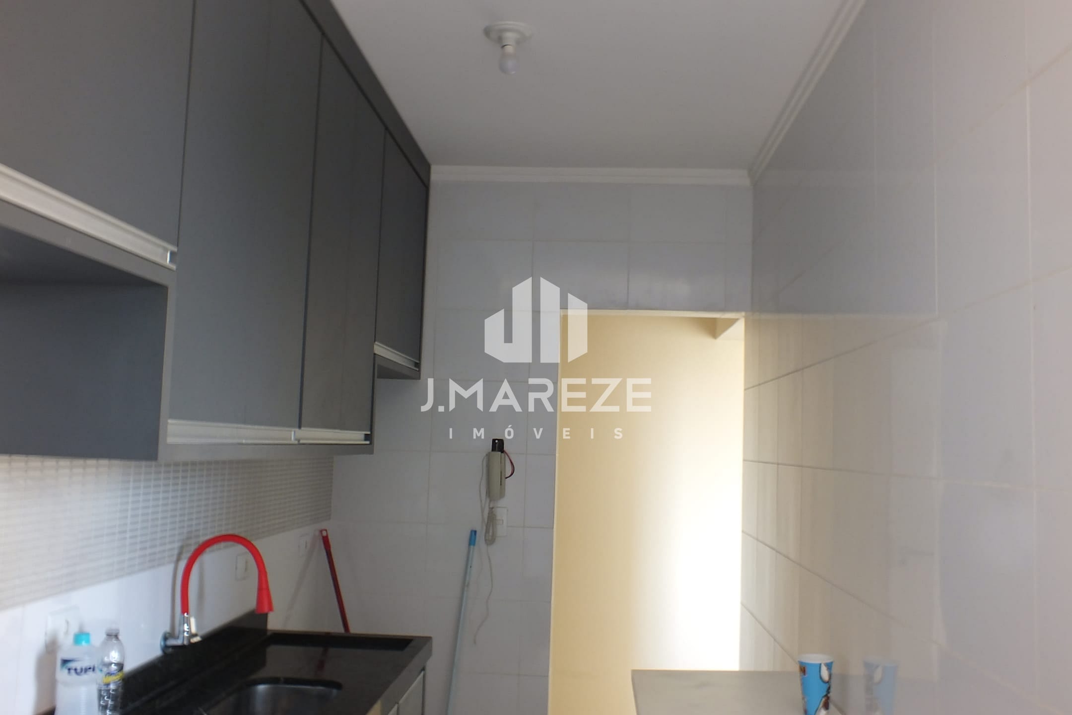 Apartamento à venda com 2 quartos, 70m² - Foto 17
