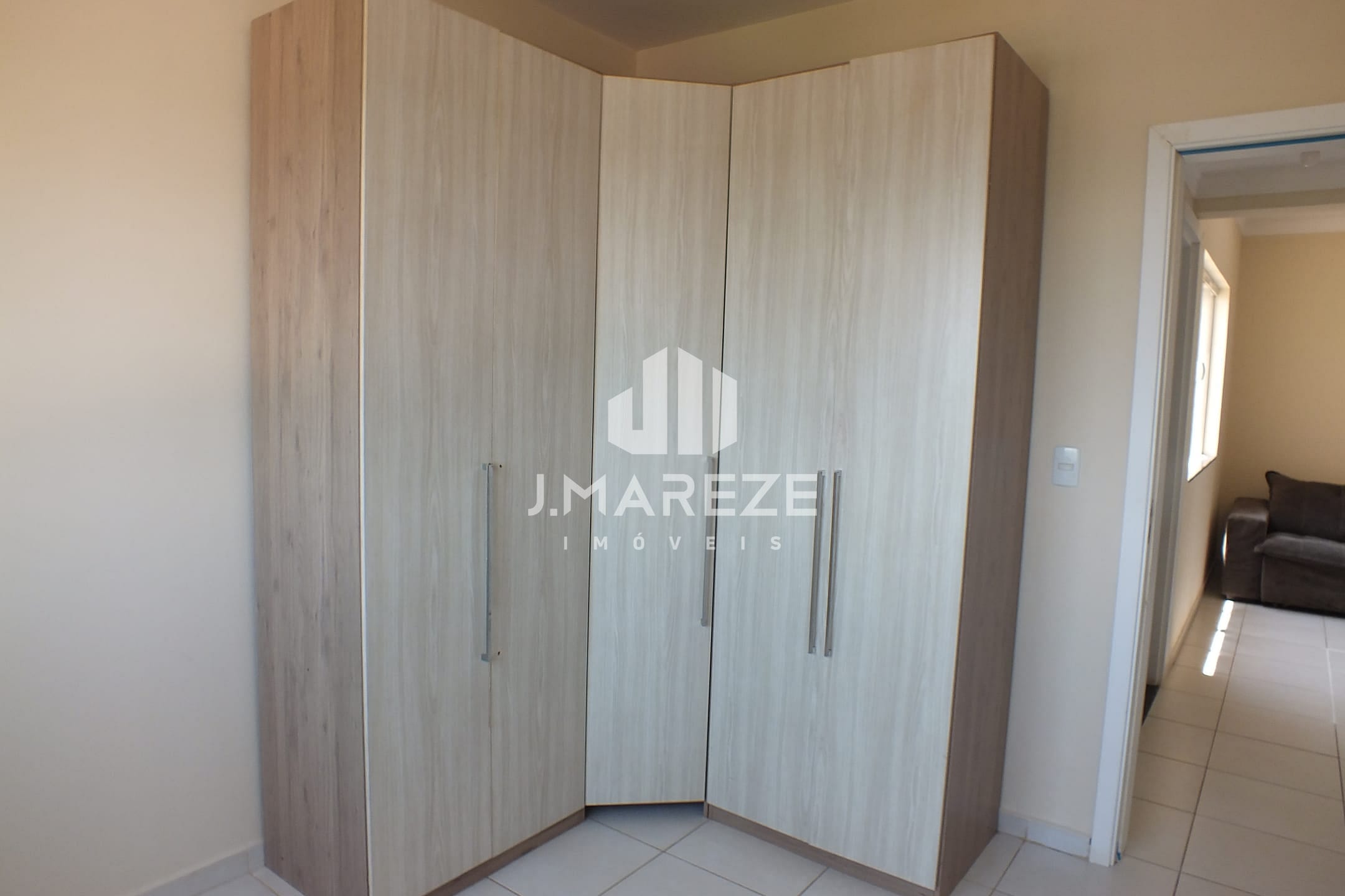 Apartamento à venda com 2 quartos, 70m² - Foto 24