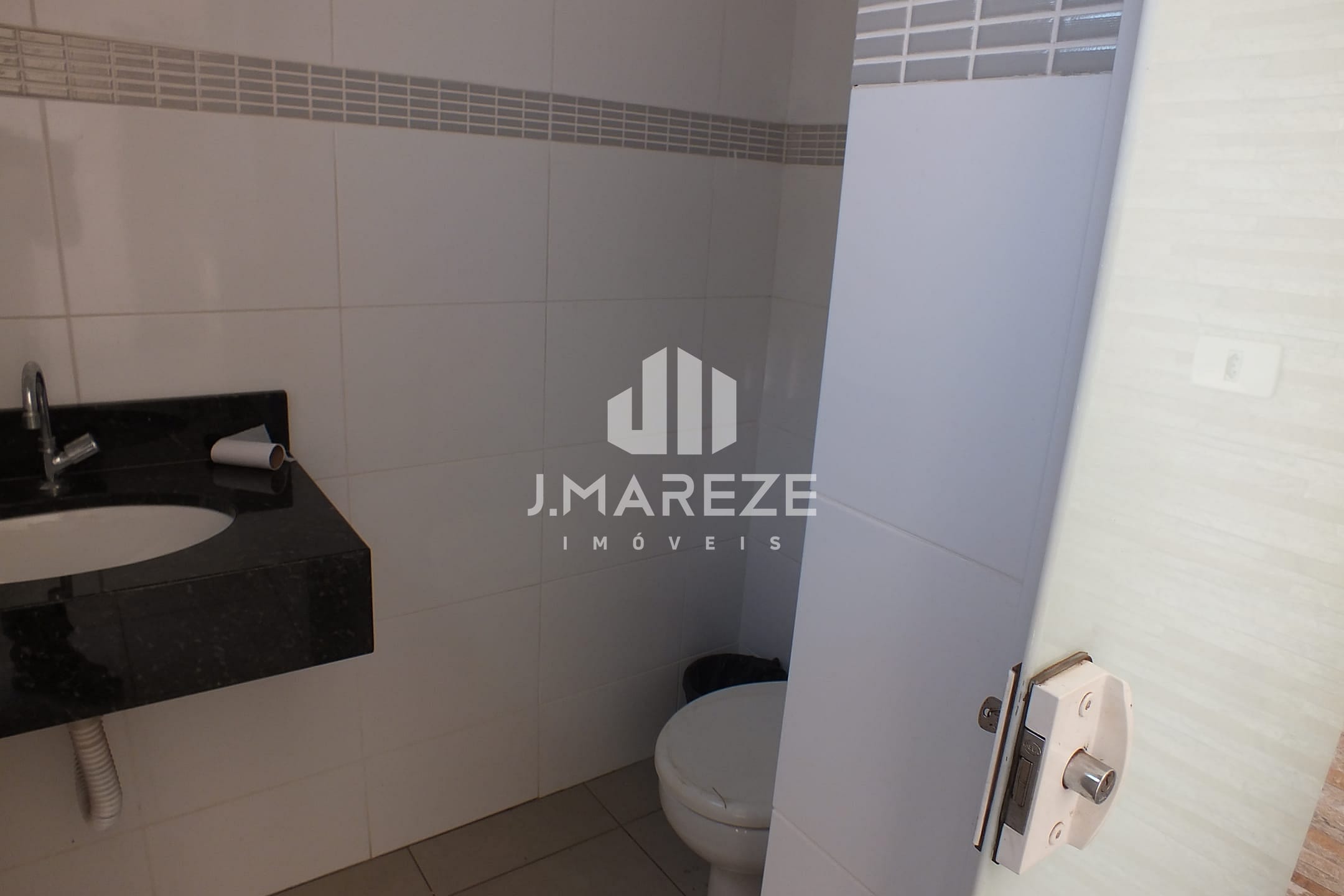 Apartamento à venda com 2 quartos, 70m² - Foto 37