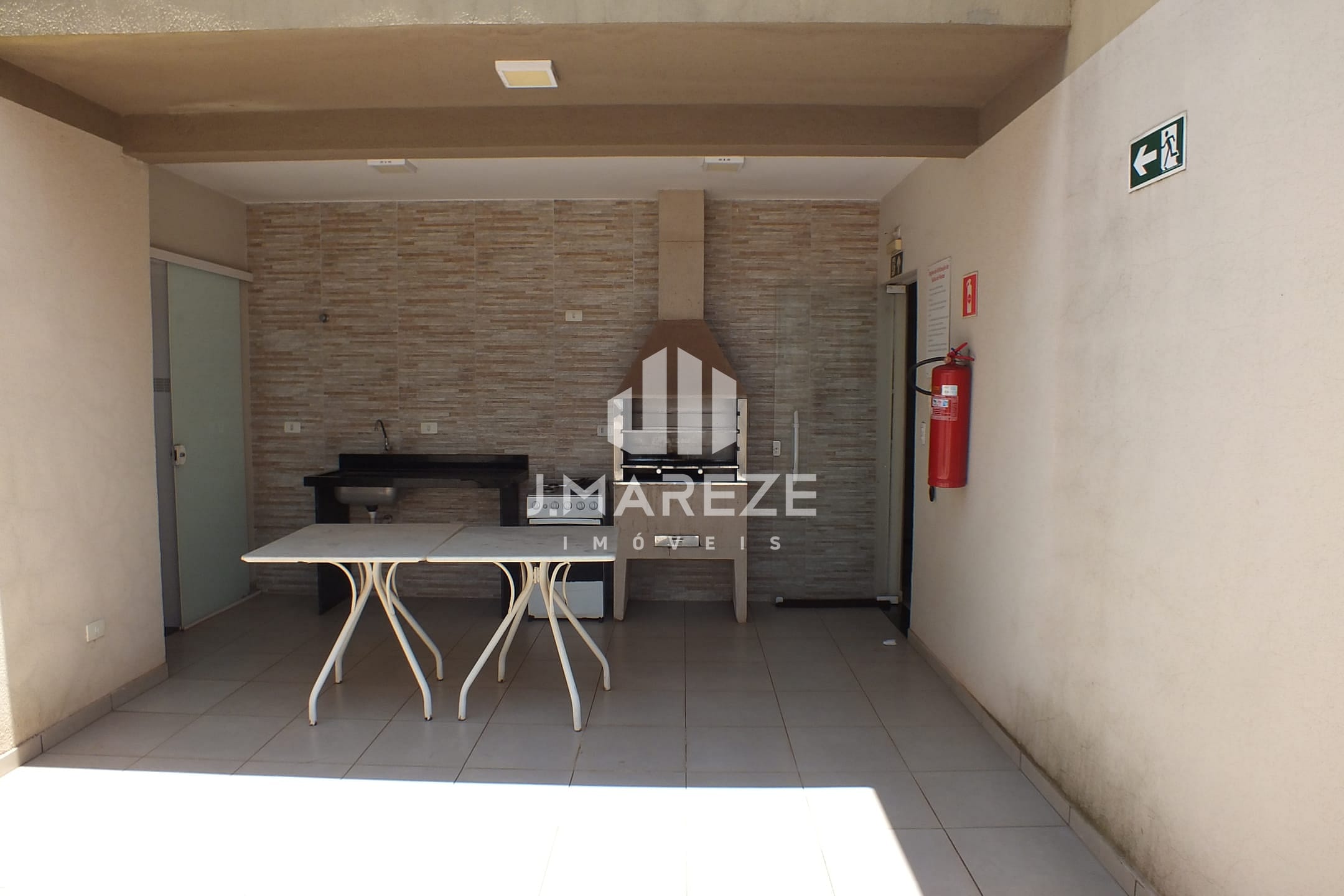 Apartamento à venda com 2 quartos, 70m² - Foto 43