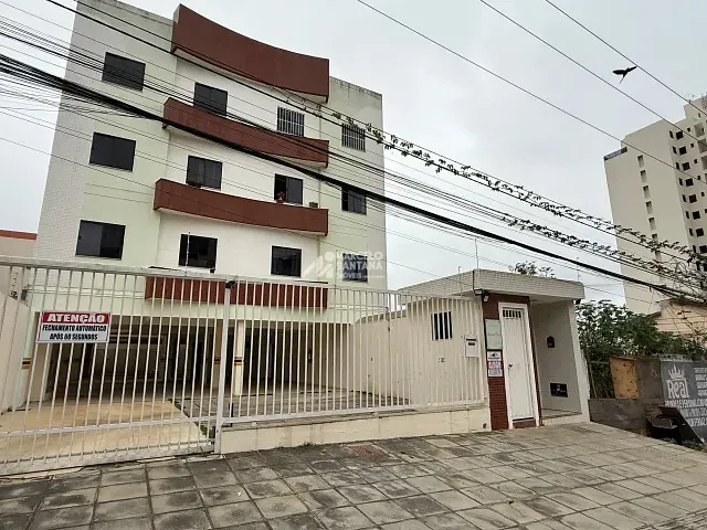 Apartamento 2 quartos e 2 banheiros, para alugar, no bairro Candeias em Vitória da Conquista