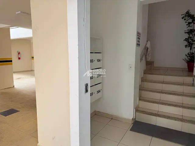 Apartamento 2 quartos e 2 banheiros, para alugar, no bairro Candeias em Vitória da Conquista