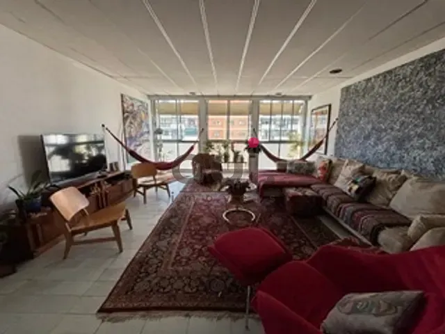 Apartamento com 220m² 3 quartos e 3 banheiros, à venda, no bairro itaim bibi em São Paulo