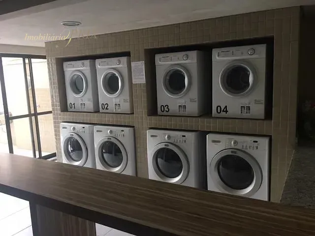 Apartamento com 40m² 1 quarto e 1 banheiro, para alugar, no bairro Bacacheri em Curitiba