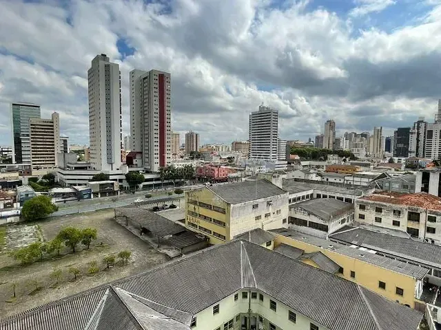 Apartamento com 43m² 1 quarto e 1 banheiro, à venda, no bairro Centro em Curitiba