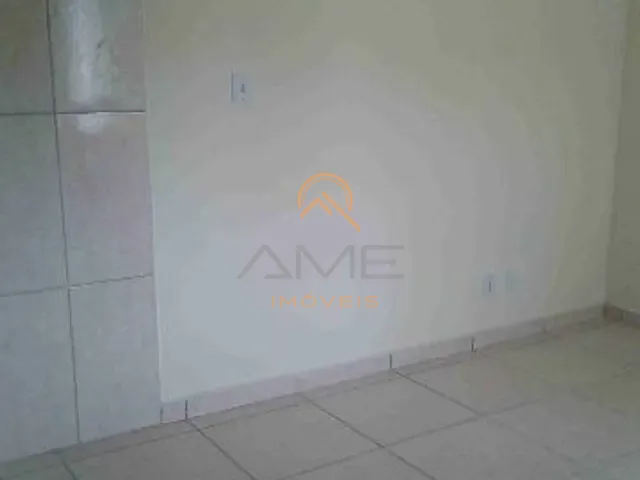 Apartamento 2 quartos e 1 banheiro, à venda, no bairro Três Vendas em Pelotas