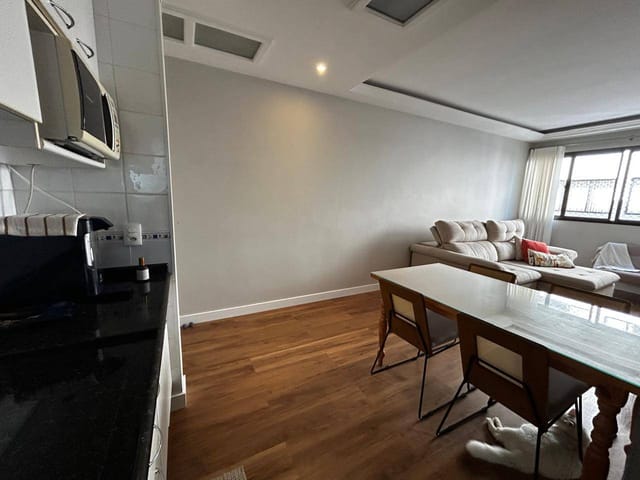 Apartamento 3 quartos e 2 banheiros, para alugar, no bairro Vila Valparaíso em Santo André