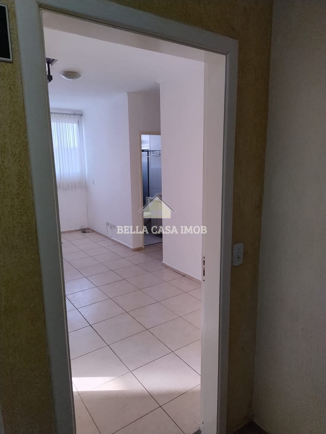 Apartamento para alugar com 3 quartos, 107m² - Foto 3