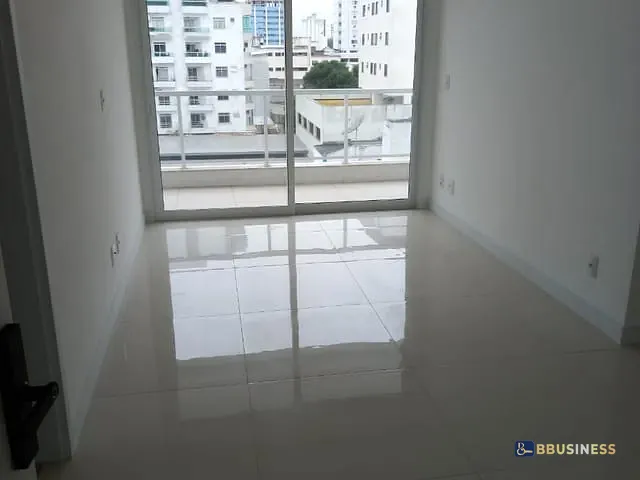 Apartamento 2 quartos e 2 banheiros, à venda, no bairro Centro em Campos dos Goytacazes