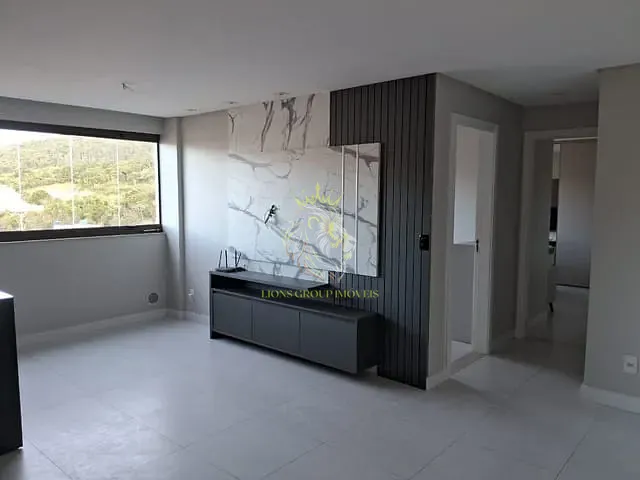 Apartamento 2 quartos e 2 banheiros, à venda, no bairro São Francisco de Assis em Camboriú