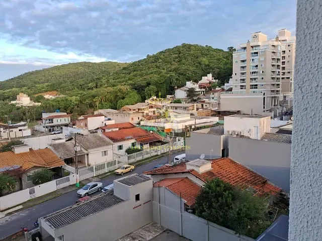Apartamento 2 quartos e 2 banheiros, à venda, no bairro São Francisco de Assis em Camboriú