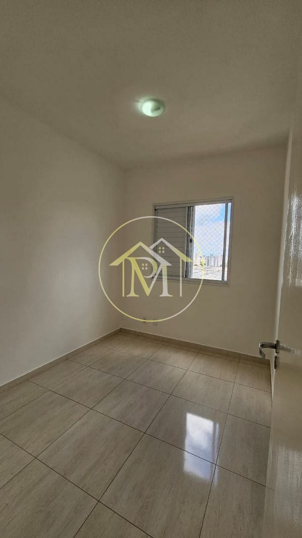 Apartamento para alugar com 3 quartos, 78m² - Foto 12