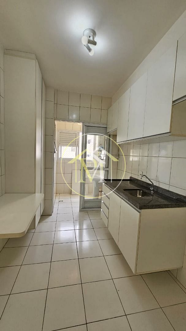 Apartamento para alugar com 3 quartos, 78m² - Foto 3