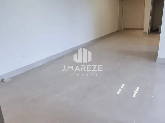 Apartamento com 213m² 3 quartos e 3 banheiros, à venda, no bairro Vila Feliz em Apucarana