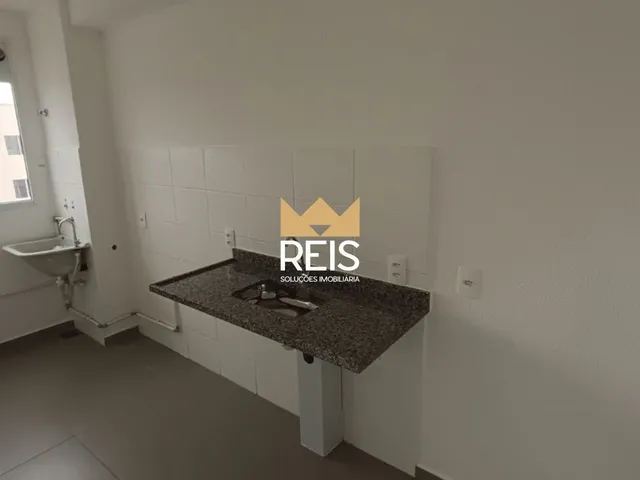 Apartamento 2 quartos e 1 banheiro, à venda, no bairro Campo Grande em Rio de Janeiro