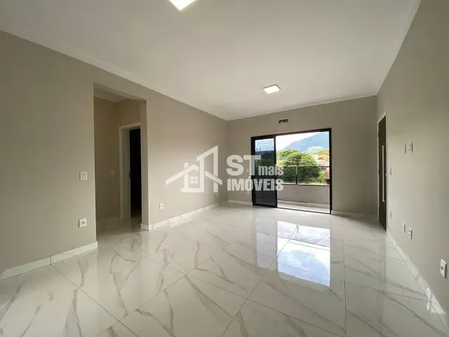 Apartamento com 85m² 3 quartos e 1 banheiro, à venda, no bairro Jardim Mantiqueira II em Andradas