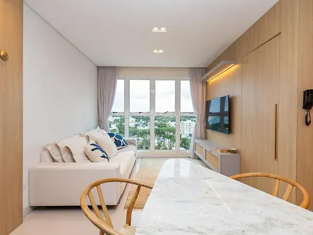 Apartamento com 60m² 1 quarto e 2 banheiros, à venda, no bairro Cabral em Curitiba